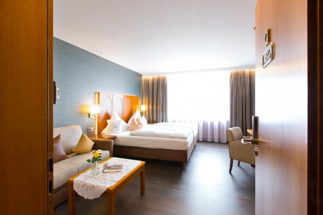 Akzent Hotel Restaurant Altdorfer Hof فاينغارتن المظهر الخارجي الصورة