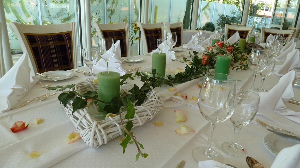 Akzent Hotel Restaurant Altdorfer Hof فاينغارتن المظهر الخارجي الصورة