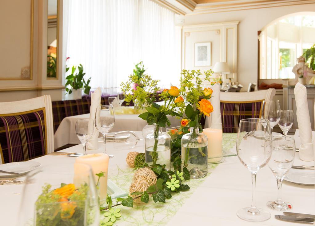 Akzent Hotel Restaurant Altdorfer Hof فاينغارتن المظهر الخارجي الصورة