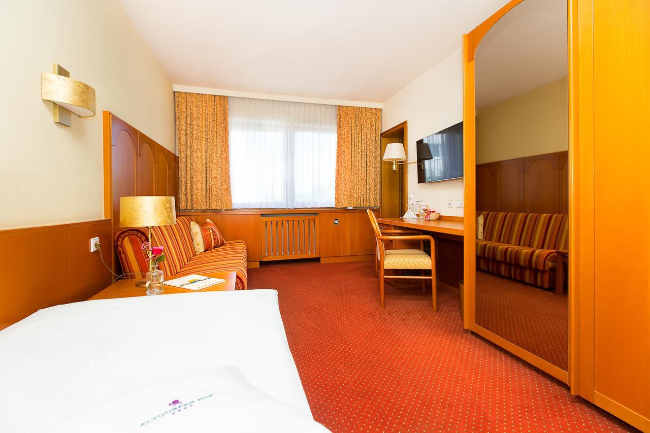 Akzent Hotel Restaurant Altdorfer Hof فاينغارتن المظهر الخارجي الصورة