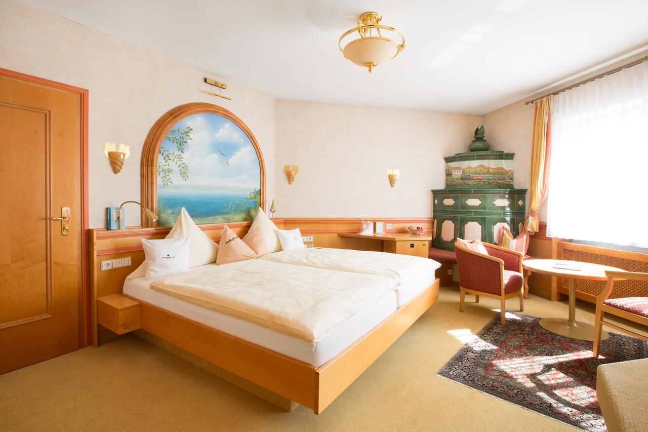 Akzent Hotel Restaurant Altdorfer Hof فاينغارتن المظهر الخارجي الصورة